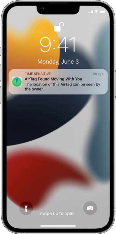 AirTag tracking warning displayed on iPhone.